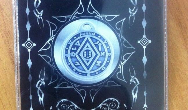 positive reviews about the imperial amulet for good luck and fortune